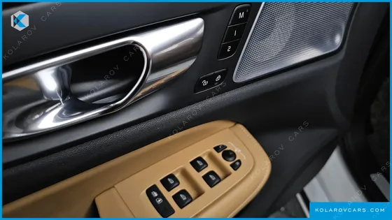VOLVO S60 B5 INSCRIPTION
