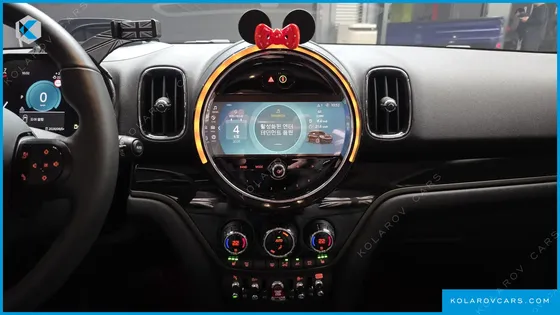 MINI COUNTRYMAN CLASSIC PLUS LAUNCH PACK