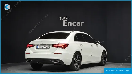 MERCEDES A-CLASS A220 SEDAN