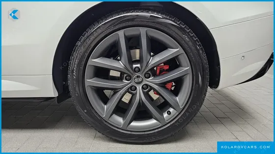 LAND ROVER RANGE ROVER SPORT D300 HSE DYNAMIC