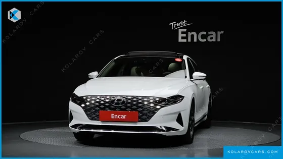 HYUNDAI GRANDEUR LE BLANC