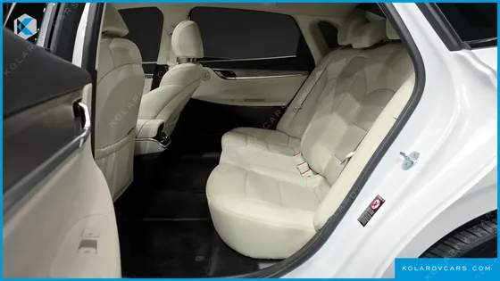 HYUNDAI GRANDEUR LE BLANC
