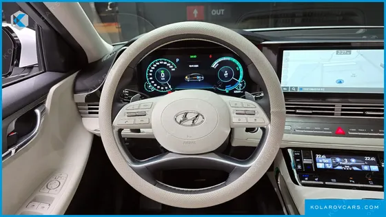 HYUNDAI GRANDEUR LE BLANC