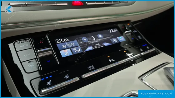 HYUNDAI GRANDEUR LE BLANC