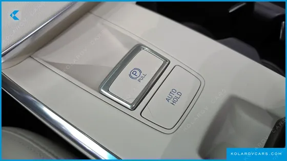 HYUNDAI GRANDEUR LE BLANC