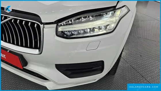 VOLVO XC90 D5 MOMENTUM