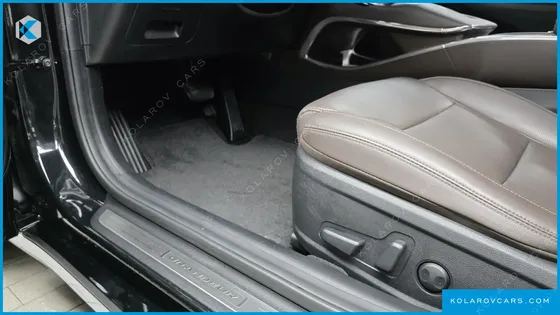HYUNDAI GRANDEUR PREMIUM