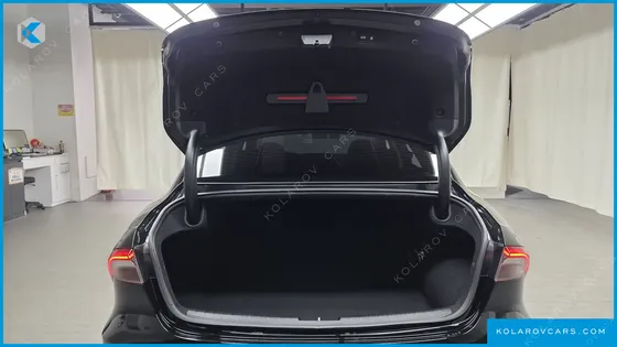 HYUNDAI GRANDEUR PREMIUM