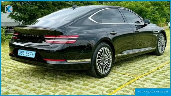 GENESIS G80 E-AWD