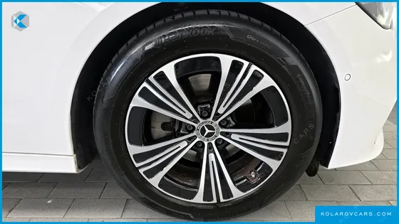 MERCEDES E-CLASS E200 AVANTGARDE