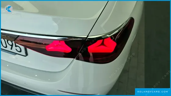 MERCEDES E-CLASS E200 AVANTGARDE