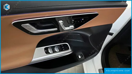 MERCEDES E-CLASS E200 AVANTGARDE