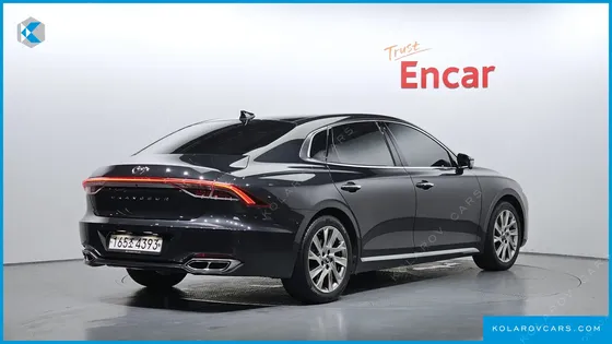 HYUNDAI GRANDEUR CALLIGRAPHY