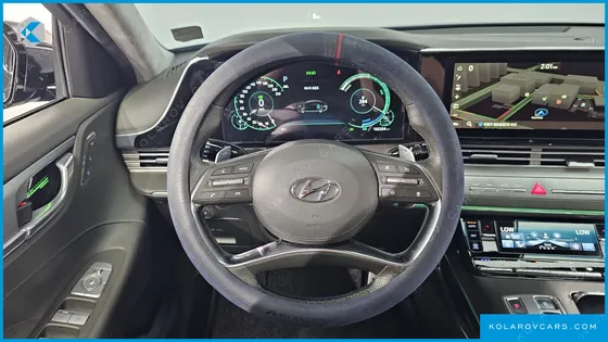 HYUNDAI GRANDEUR CALLIGRAPHY