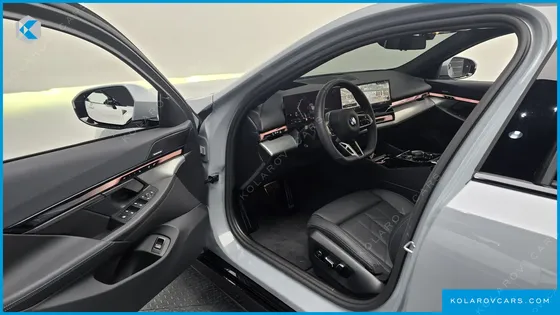 BMW 5 SERIES 520I M SPORT