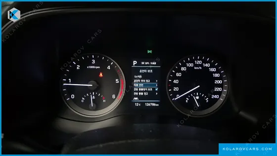 HYUNDAI TUCSON DIESEL 2.0 2WD