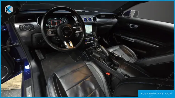 FORD MUSTANG GT COUPE