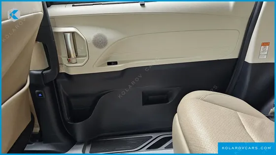 TOYOTA SIENNA 2.5 HYBRID 2WD
