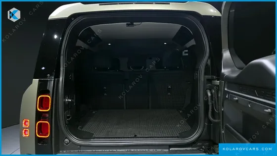 LAND ROVER DEFENDER 110 D240 S
