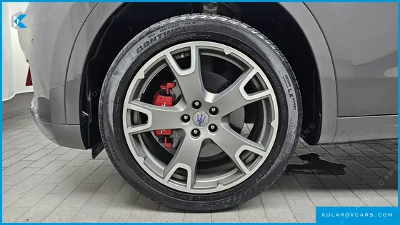 MASERATI LEVANTE 3.0 AWD GRANSPORT