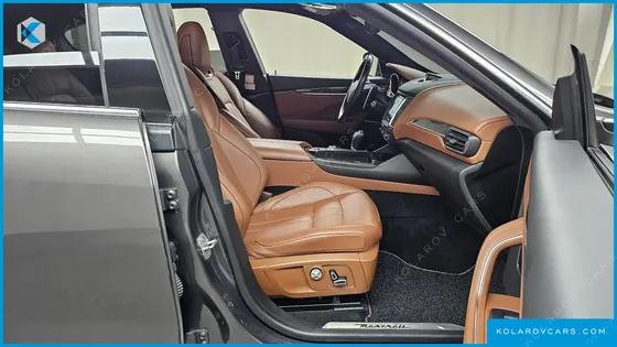 MASERATI LEVANTE 3.0 AWD GRANSPORT