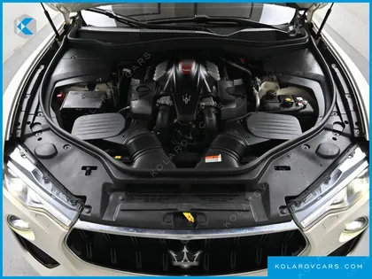 MASERATI LEVANTE 3.8 GTS AWD
