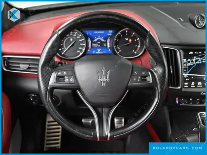 MASERATI LEVANTE 3.8 GTS AWD