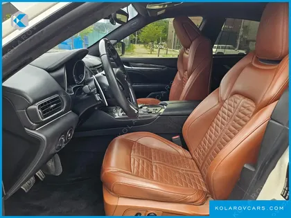 MASERATI LEVANTE 3.0 AWD GRANSPORT