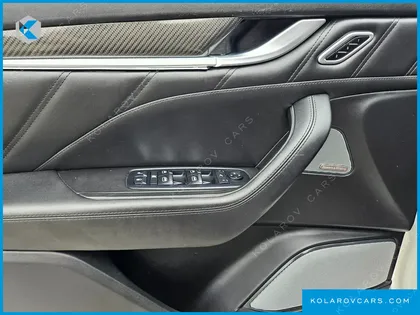 MASERATI LEVANTE 3.0 AWD GRANSPORT