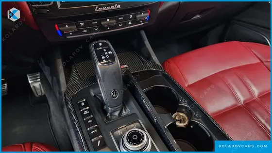 MASERATI LEVANTE 3.0 AWD GRANSPORT