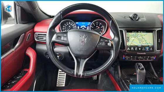 MASERATI LEVANTE 3.0 AWD GRANSPORT