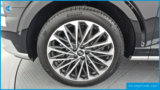 HYUNDAI PALISADE GASOLINE 2.5T 4WD 7-SEATER