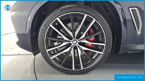 BMW X5 M50I