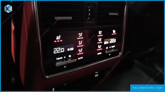 PORSCHE CAYENNE 3.0 PLATINUM EDITION