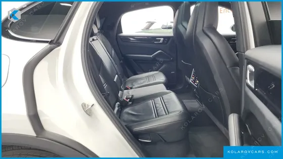 PORSCHE CAYENNE 3.0 COUPE