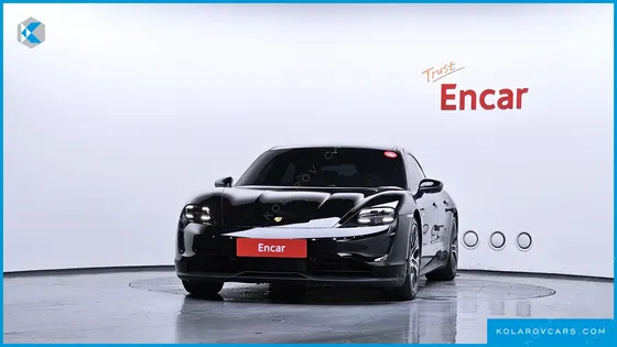 PORSCHE TAYCAN 4S