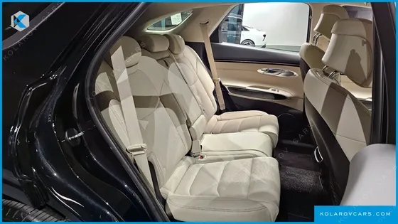 GENESIS GV70 2.5T GASOLINE 2WD