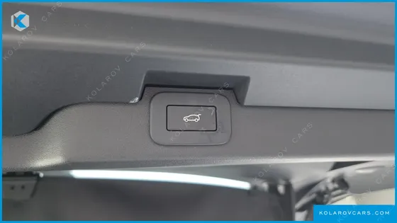 LAND ROVER DISCOVERY D300 DYNAMIC HSE