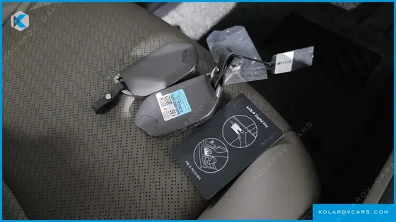 KIA CARNIVAL GASOLINE 7-SEATER SIGNATURE