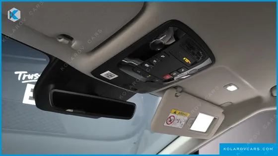 KIA CARNIVAL 7-SEATER OUTDOOR
