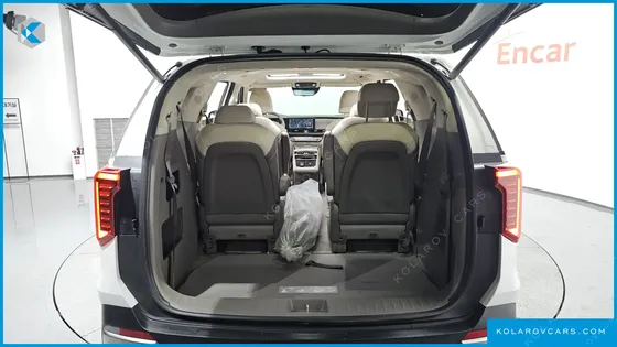 KIA CARNIVAL HEV 9SEATER SIGNATURE