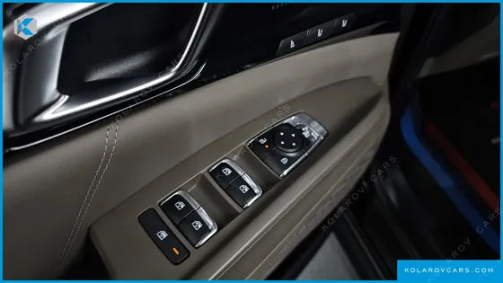 KIA CARNIVAL 7-SEATER GRAVITY