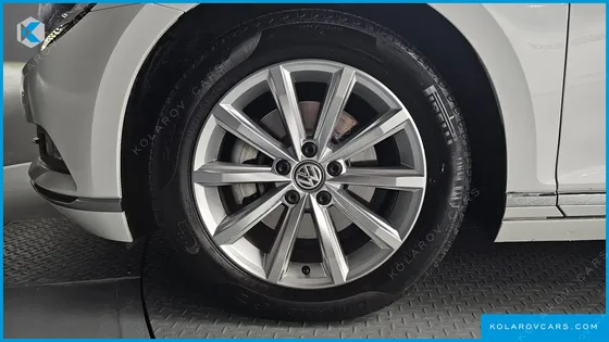 VOLKSWAGEN PASSAT 2.0 TDI