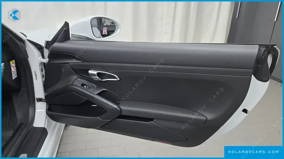 PORSCHE 718 2.0