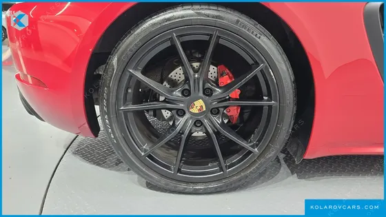 PORSCHE 718 2.5 GTS