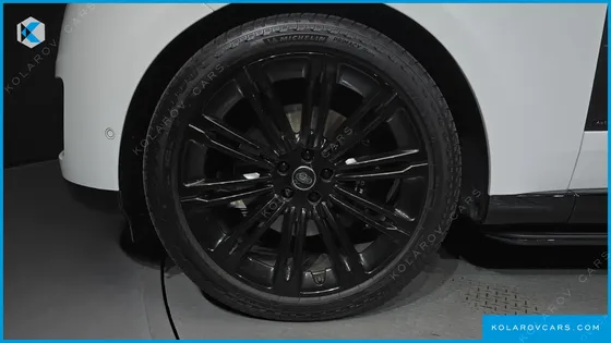 LAND ROVER RANGE ROVER D350 AUTOBIOGRAPHY LONG WHEEL BASE