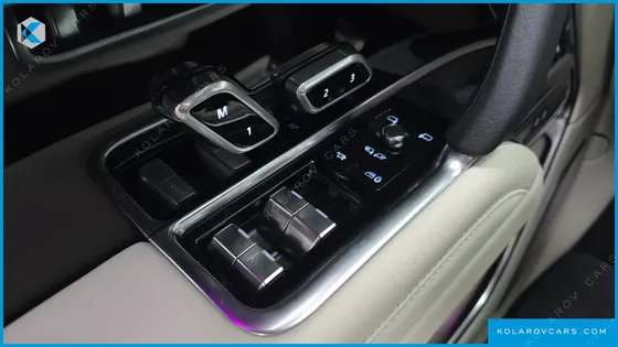 LAND ROVER RANGE ROVER D350 AUTOBIOGRAPHY LONG WHEEL BASE