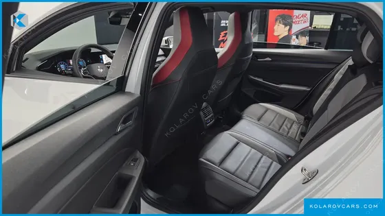 VOLKSWAGEN GOLF 2.0 GTI