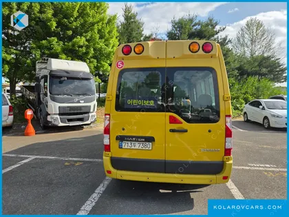 RENAULT KOREA MASTER SCHOOL BUS