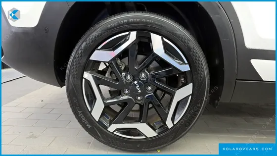 KIA SELTOS GASOLINE 2.0 2WD